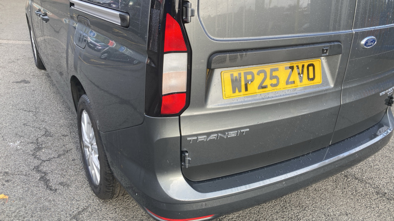 Ford Transit Connect 250 L2 Petrol 1.5 EcoBoost PHEV 150 Limited Van Auto